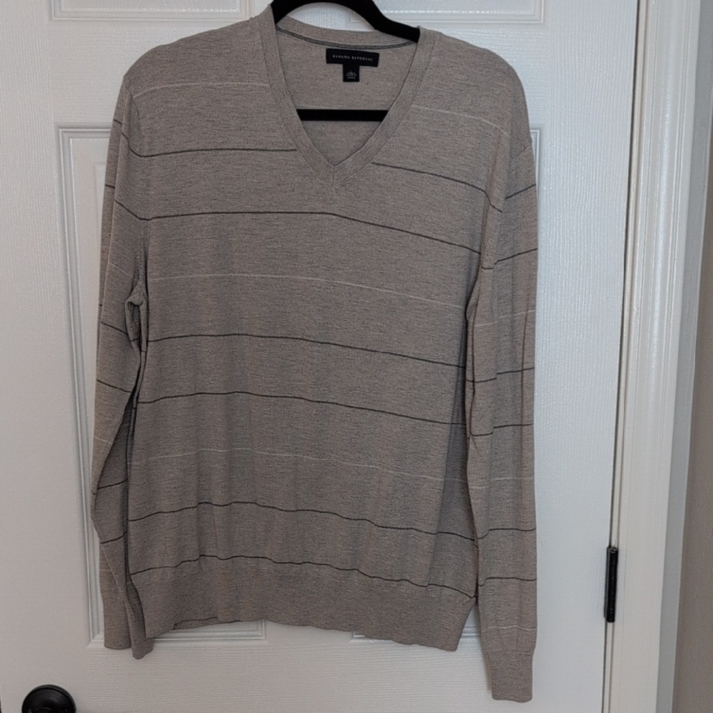 Banana Republic Men's Striped V-Neck Sweater